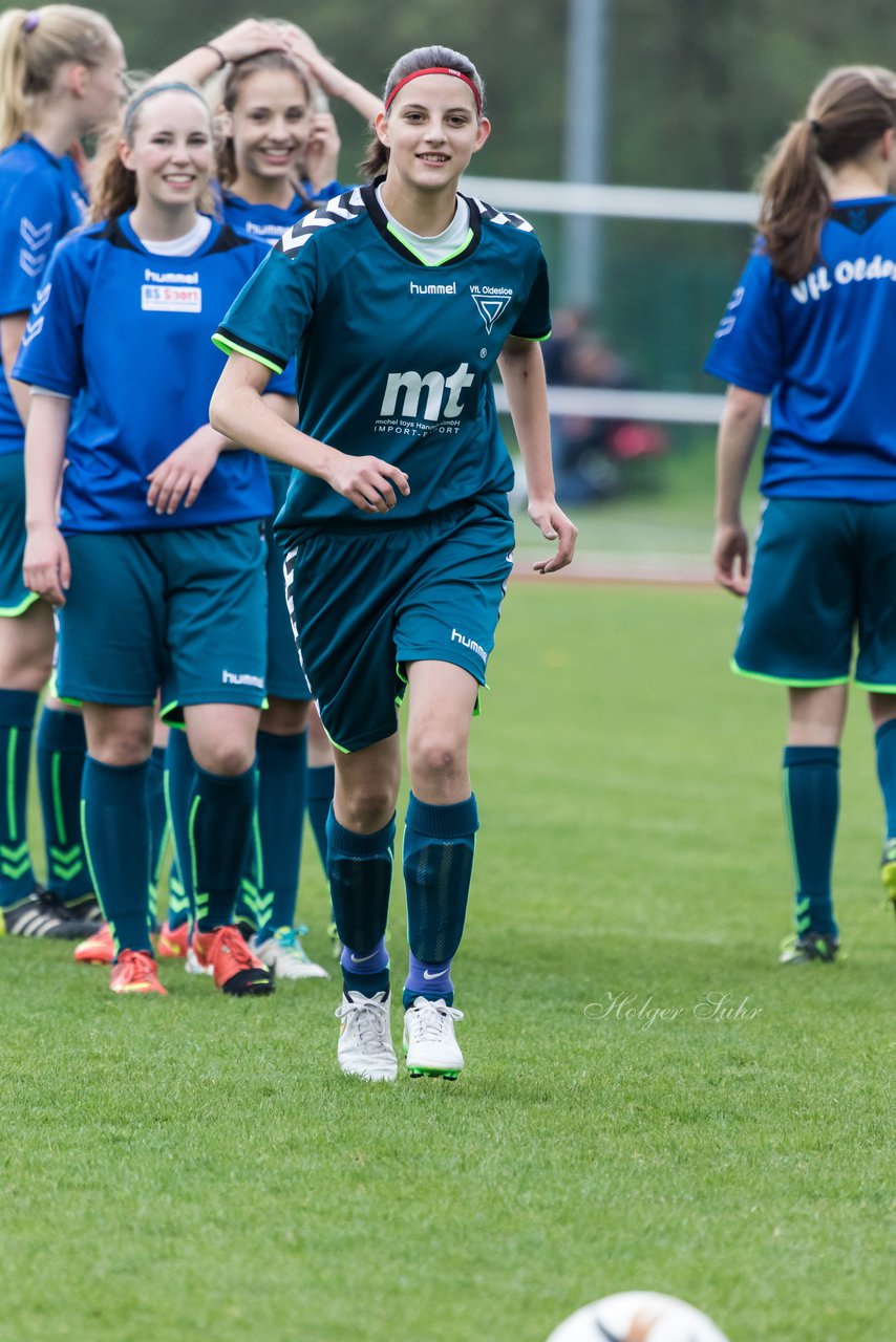 Bild 66 - B-Juniorinnen VfL Oldesloe - JSG Sdtondern : Ergebnis: 2:0